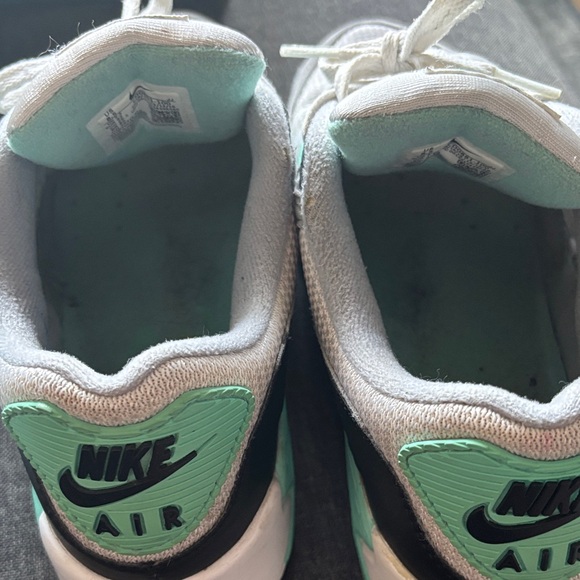 Nike Air Max 90 Sneakers in White Particle Grey & Hyper Turquoise GUC - Picture 8 of 9